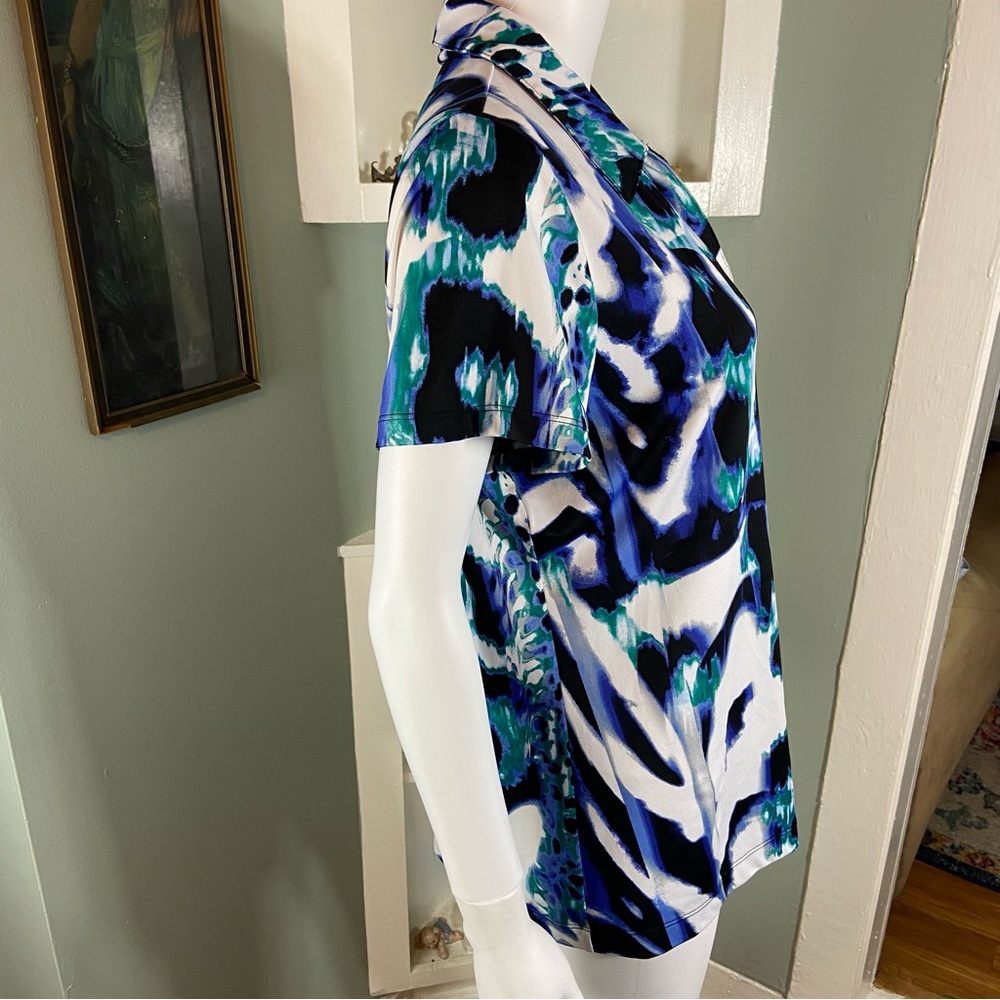 Chicos Sz 2 Zenergy Golf Abstract Polo Shirt Blue Women's Animal Print Blue - Picture 5 of 9